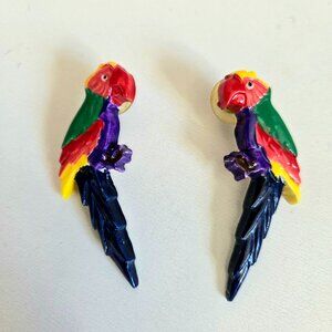 Vintage 1980s plastic vibrant colors parrots birds earrings. Retro jewelry.